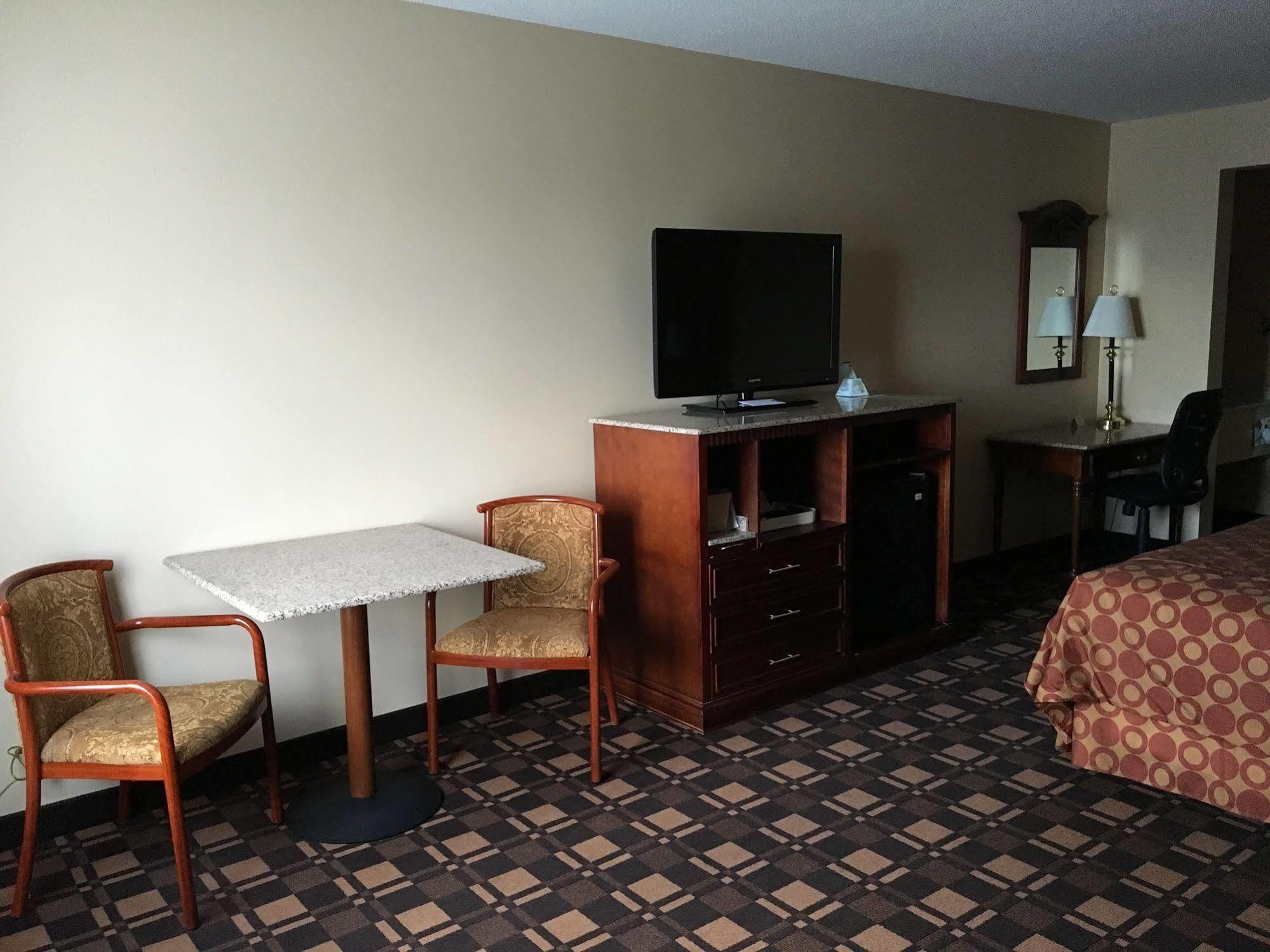 Cabot Inn & Suites Lancaster Buitenkant foto